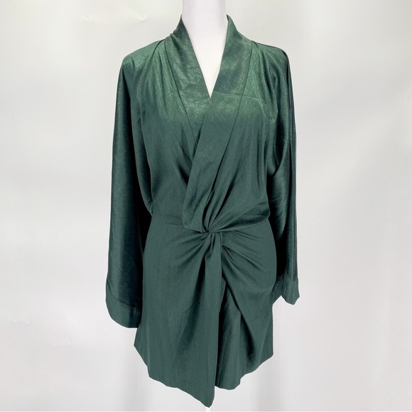 Storia Kimono Sleeve Knot Front Mini Dress Emerald Satin Open Back - Picture 6 of 11